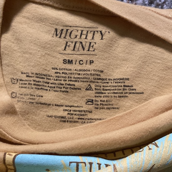 bought this shirt summer of 2022, not sure where from, but possible walmart. - Picture 2 of 3